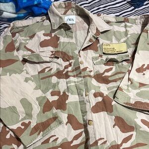 Zara Men's Green and Brown Camouflage Field Jacket